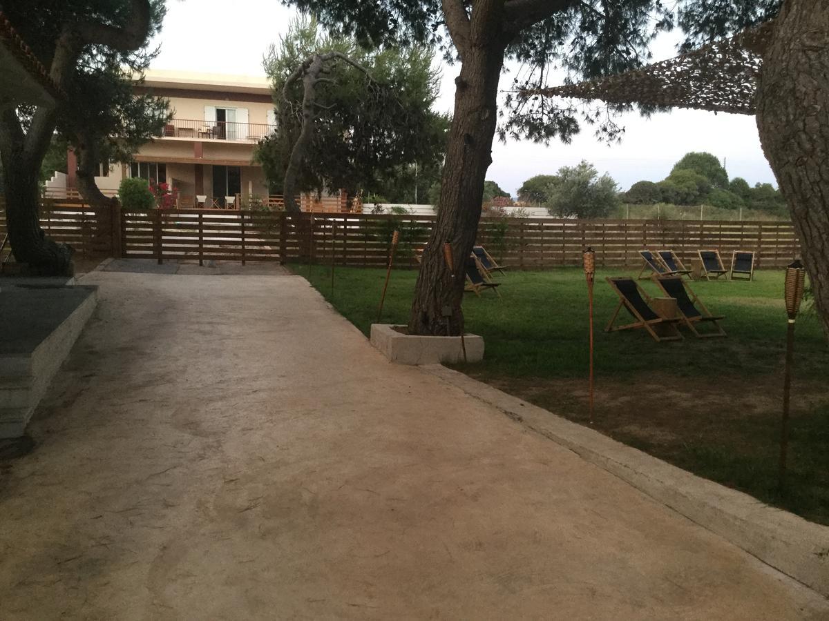 Romanos  Artemis Suites מראה חיצוני תמונה