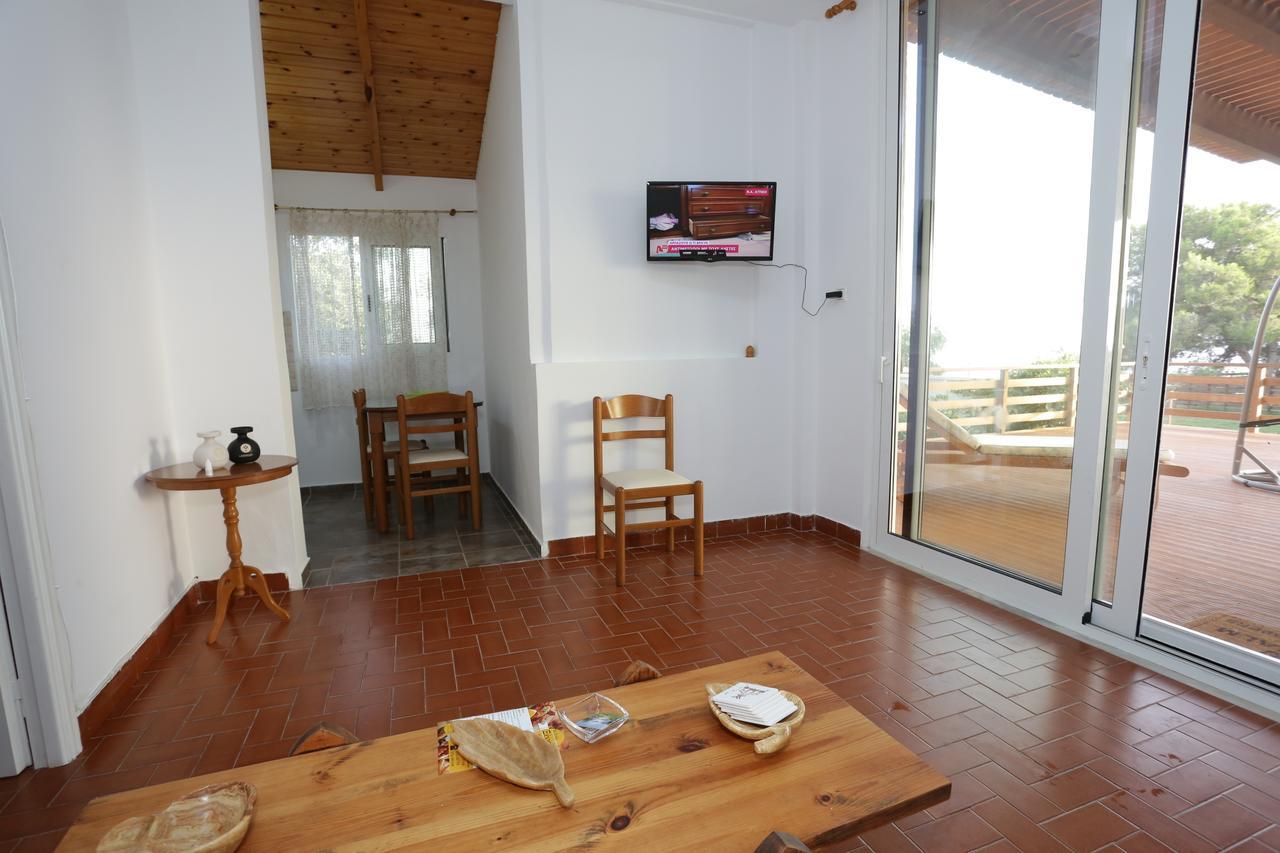 Romanos  Artemis Suites מראה חיצוני תמונה