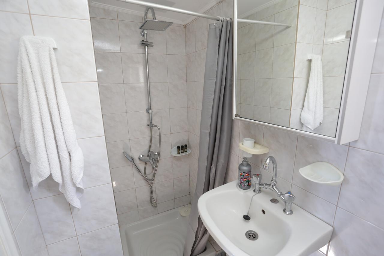 Romanos  Artemis Suites מראה חיצוני תמונה