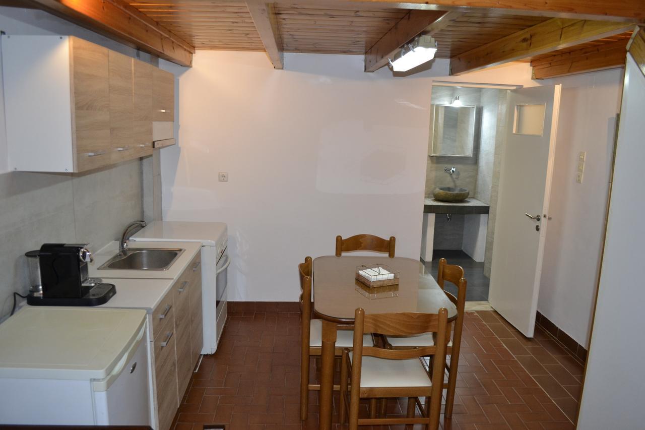 Romanos  Artemis Suites מראה חיצוני תמונה