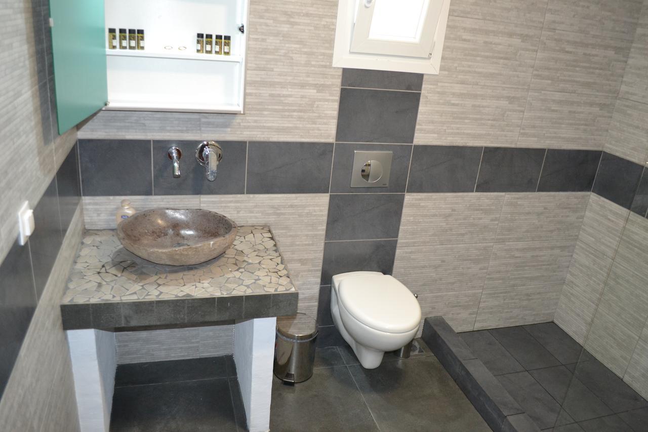 Romanos  Artemis Suites מראה חיצוני תמונה