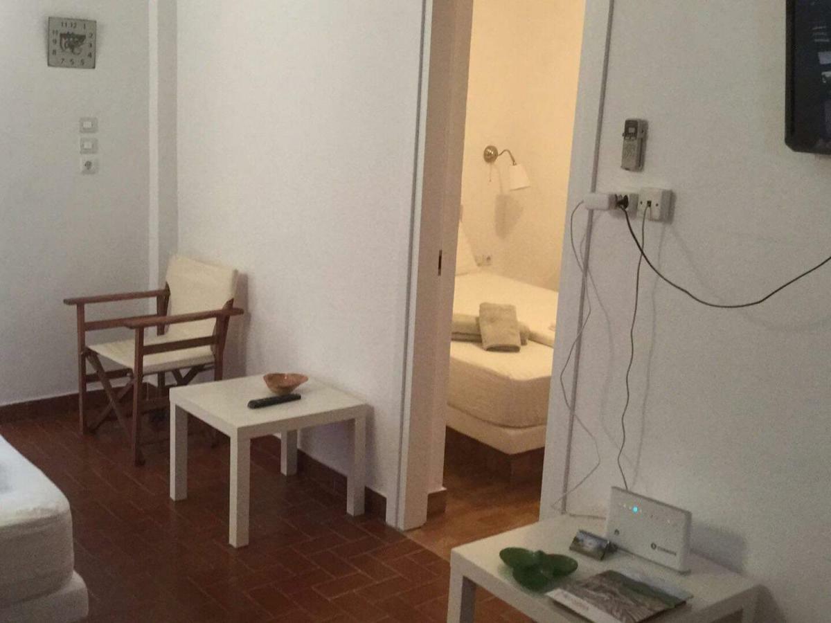 Romanos  Artemis Suites מראה חיצוני תמונה