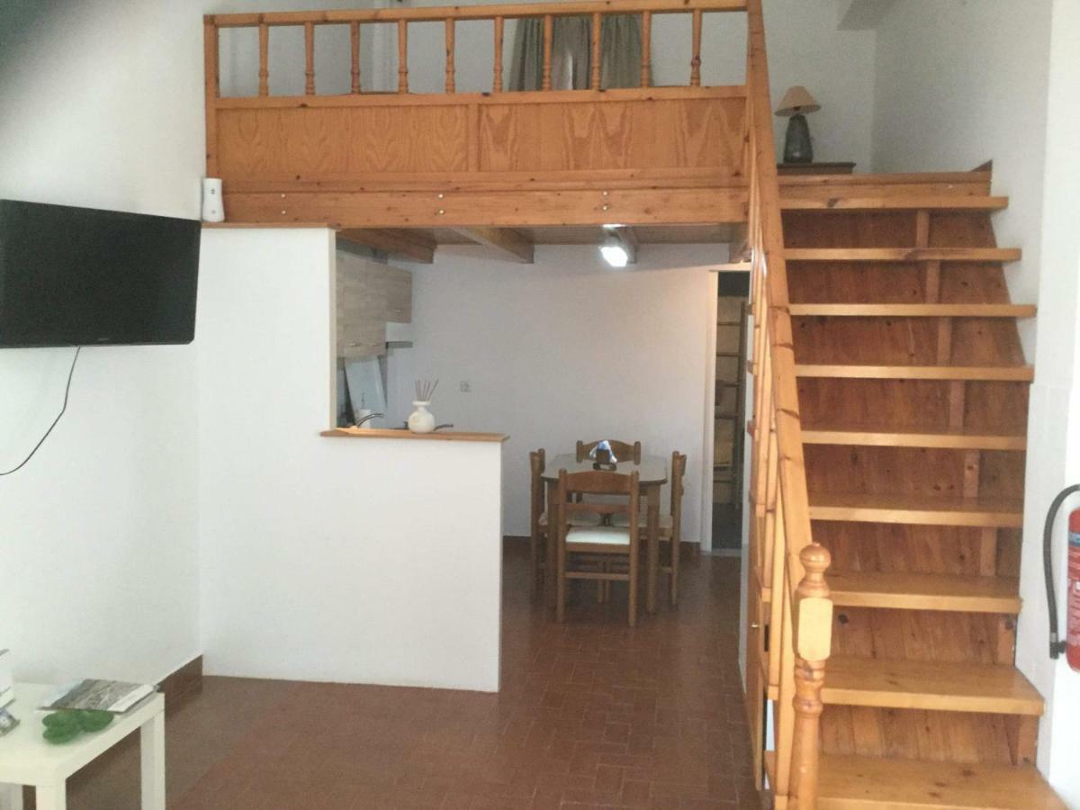 Romanos  Artemis Suites מראה חיצוני תמונה